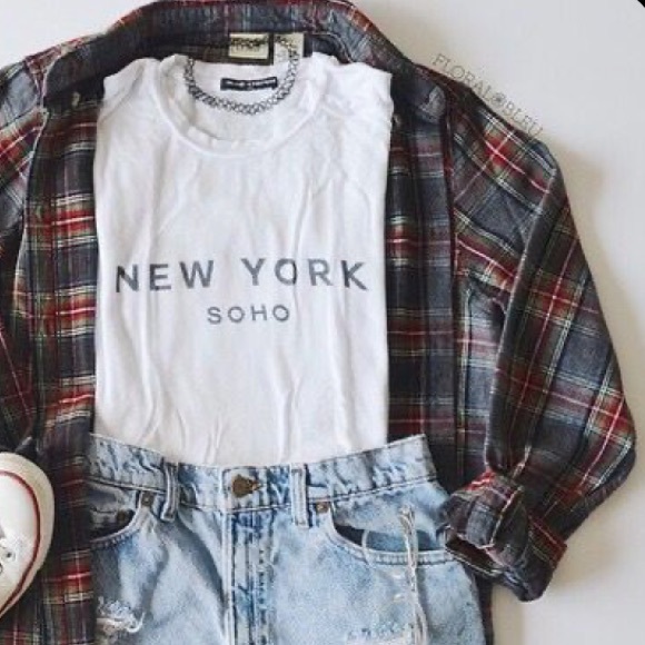 Bundle Vintage Flannel/ Graphic Tee - Picture 6 of 8